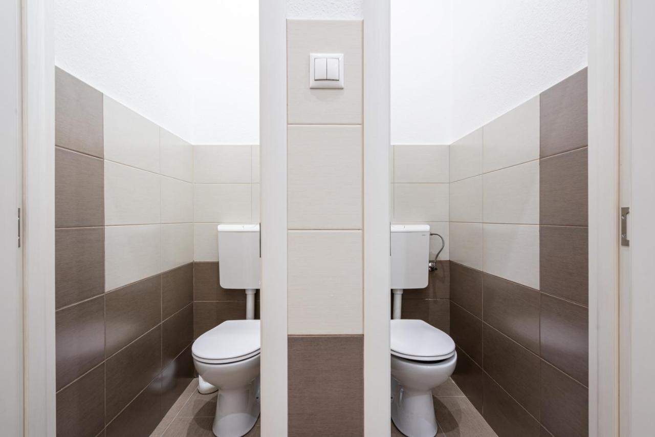 Hg Apartments Budapest Luaran gambar