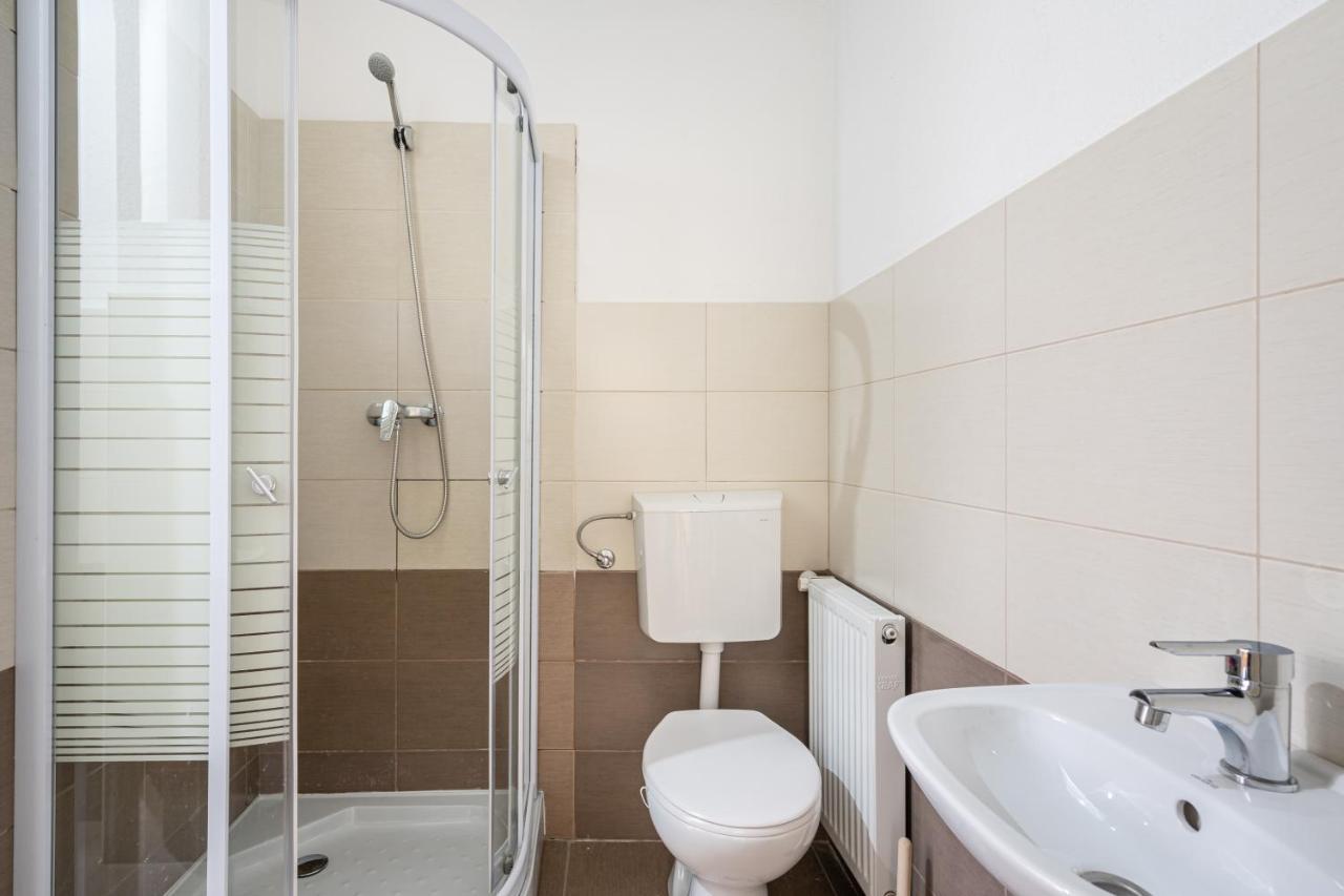 Hg Apartments Budapest Luaran gambar
